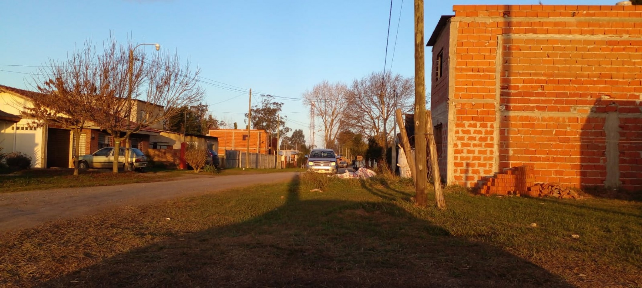 Lote con construccion a terminar en venta 