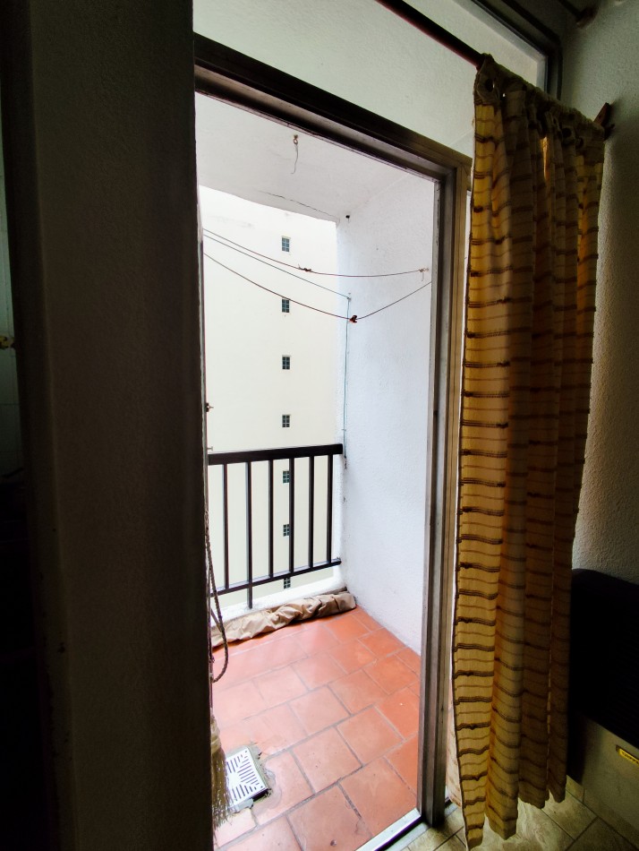 Depto un amb alquiler temporal. Colon y Cordoba 