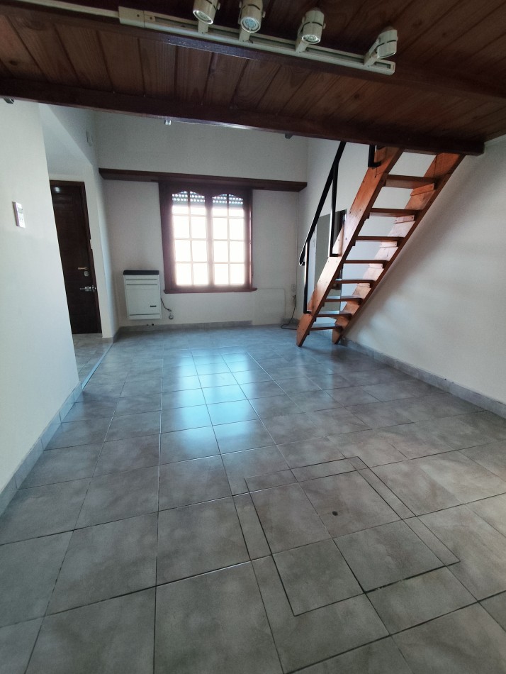 VENTA P.H.  2 1/2 ambientes  con garage - 2 baños