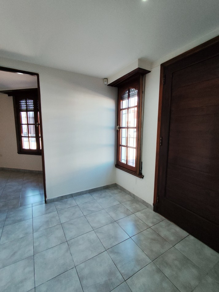 VENTA P.H.  2 1/2 ambientes  con garage - 2 baños