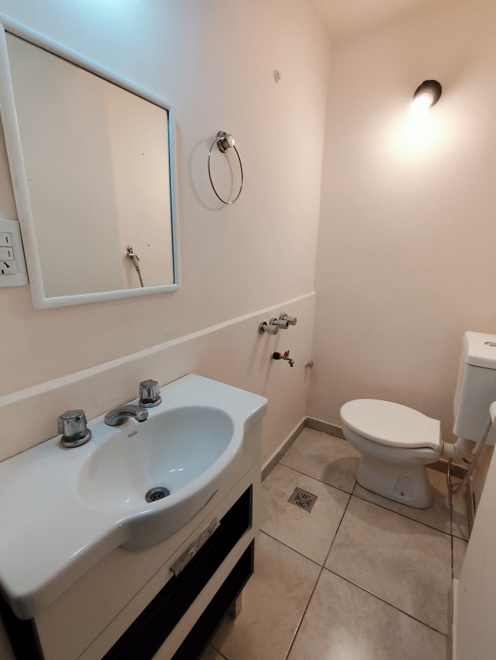 VENTA P.H.  2 1/2 ambientes  con garage - 2 baños