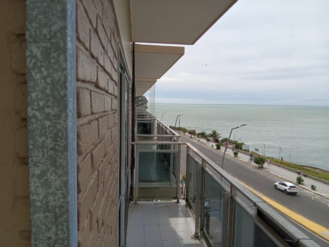 Depto 2 amb con balcon. Plena vista al mar - PLAYA CHICA