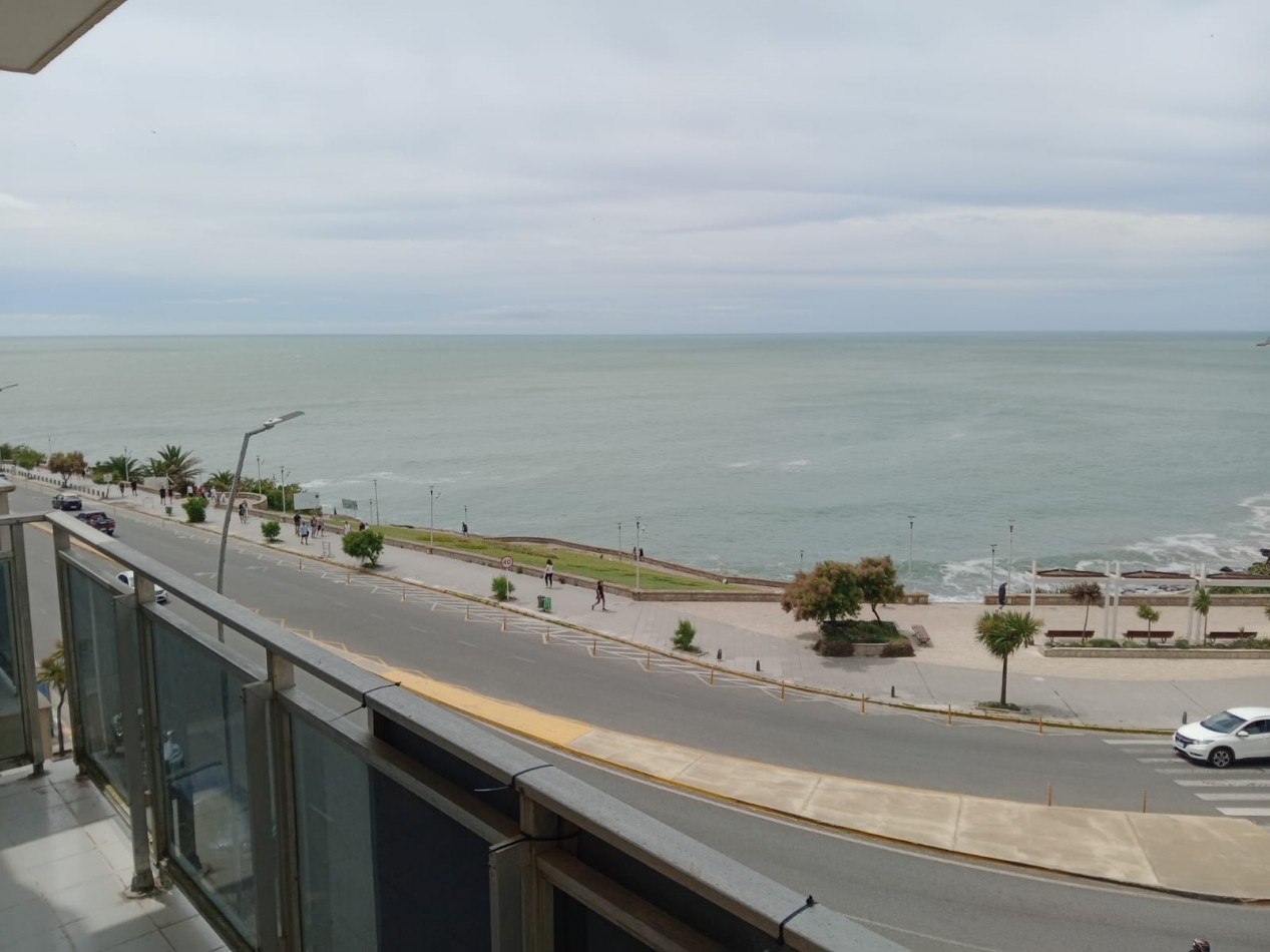 Depto 2 amb con balcon. Plena vista al mar - PLAYA CHICA