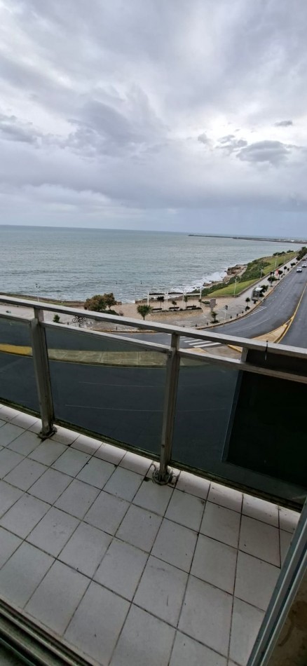 Depto 2 amb con balcon. Plena vista al mar - PLAYA CHICA