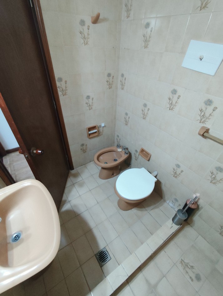 Chalet en alquiler en Barrio San Carlos 