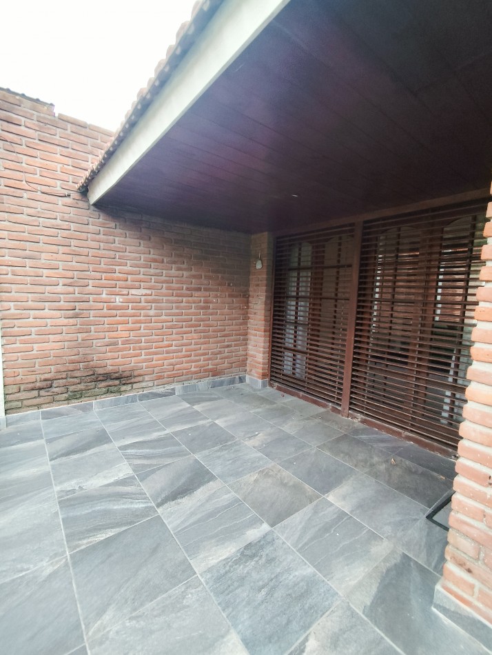 Chalet en alquiler en Barrio San Carlos 