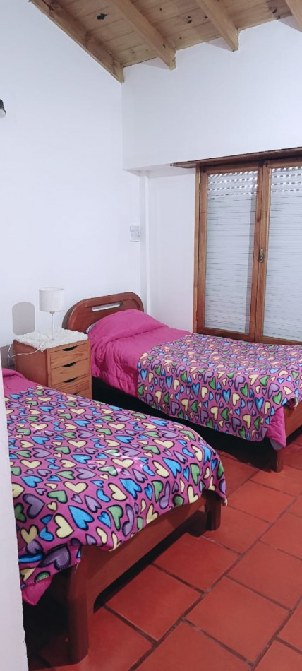 Casa 3 amb barrio Jardin de Peralta Ramos 