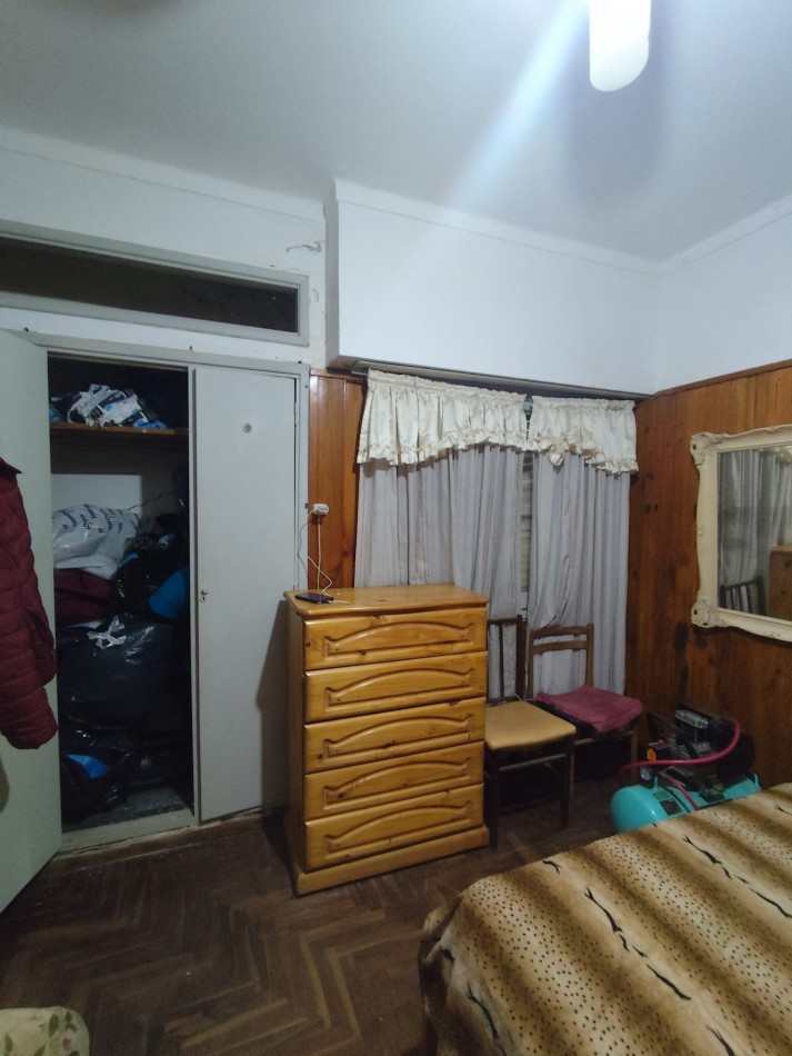 PH en venta Barrio Chauvin Avellaneda 2400