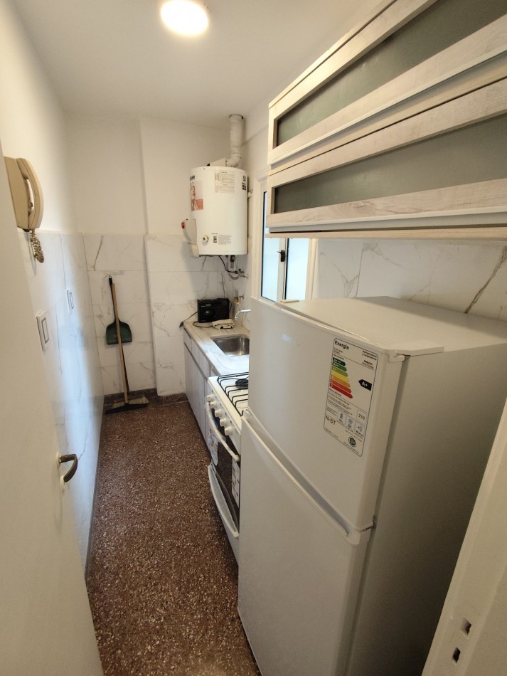 Depto un amb amoblado zona centro 