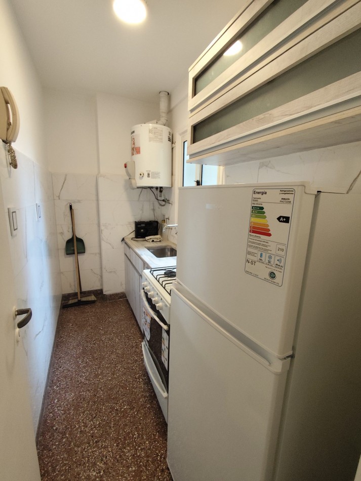 Depto un amb amoblado zona centro 