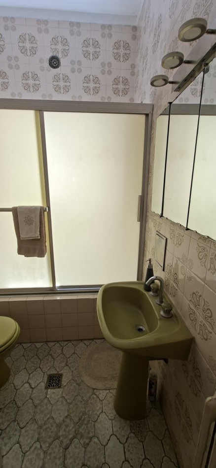 CHALET 4 AMBIENTES CON GARAGE ESTILO MARPLATENSES