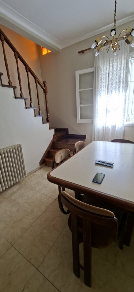 CHALET 4 AMBIENTES CON GARAGE ESTILO MARPLATENSES