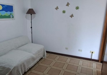 1 amb con balcon