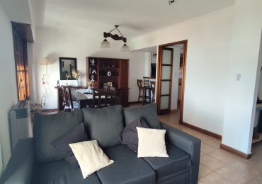 Depto 3 amb . Dos baños en duplex excelente estado. Barrio don Bosco 